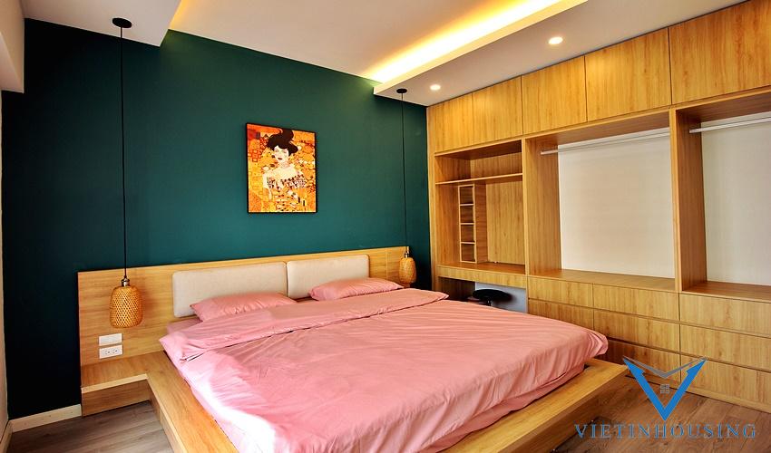 Adorable one bedroom apartment for rent on Lac Long Quan