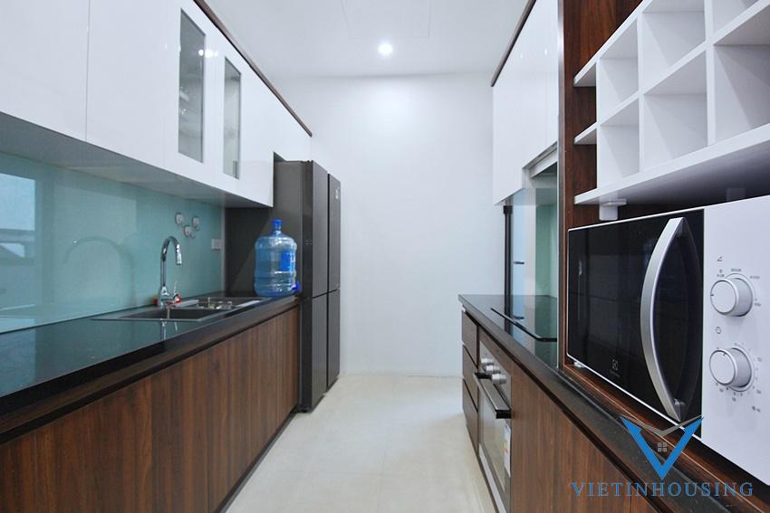 Spacious and modern 3 bedroom apartment for rent in Dang thai mai, Tay ho, Hanoi