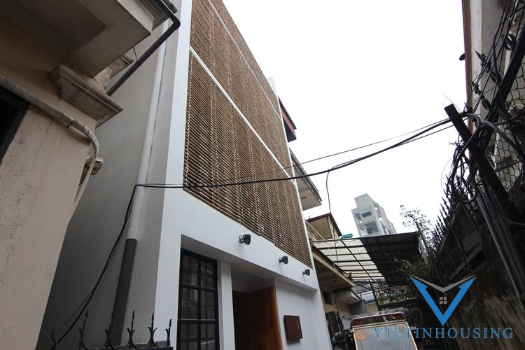 Beautiful house with unique design 03 bedrooms for rent in Tay Ho district