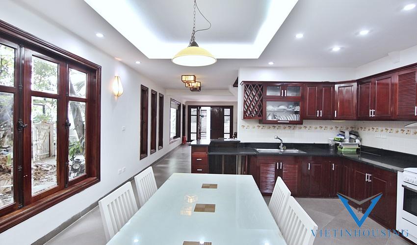 A good 5 bedroom house for rent in Tay Ho, Ha Noi