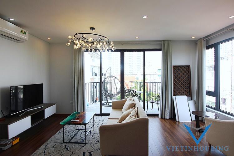 Beautiful and bright apartment for rent in the heart of Tay Ho district, Ha Noi