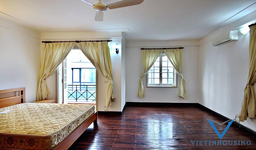 Affordable one bedroom with nice front yard for rent in Tay Ho
