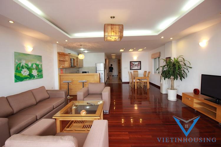 High floor apartment with nice opened view and 2 bedroom for rent in Truc Bach area, Ba Dinh