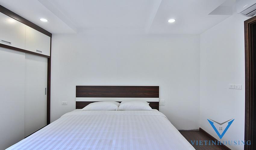 A Beautiful, Spacious and brightly 1 bedroom apartment for rent in Dang thai mai