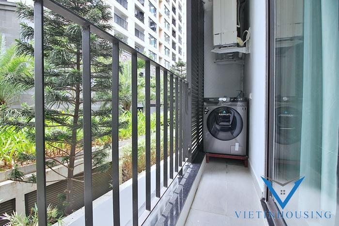 A brand new 2 bedroom apartment for rent in Xuan dieu, Tay ho, Hanoi