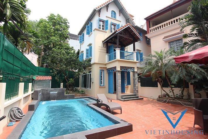 Garden house with swimming pool in To Ngoc Van st for rent