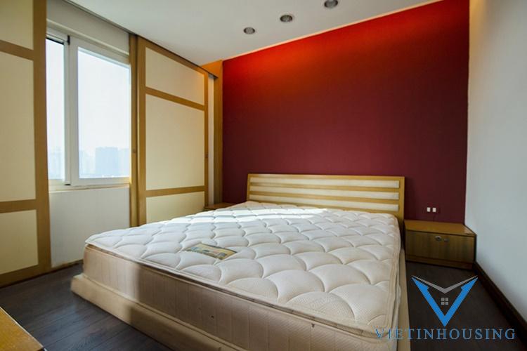 Spacious five bedrooms apartment for rent in E building, Ciputra