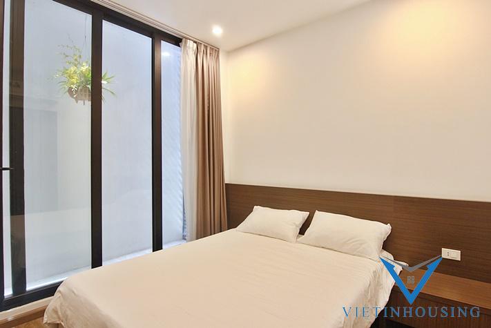 Nice deisgn 2 bedrooms apartment in Tay Ho For Rent