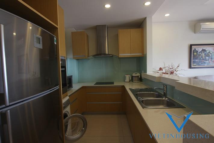 One big bedroom with natural light for rent in Tay Ho Distr