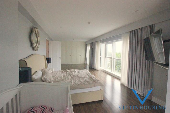 Charming apartment in L Building of Ciputra area for rent