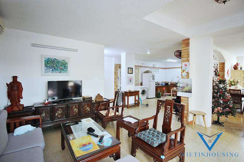 A calm, lovely house on An Duong for rent