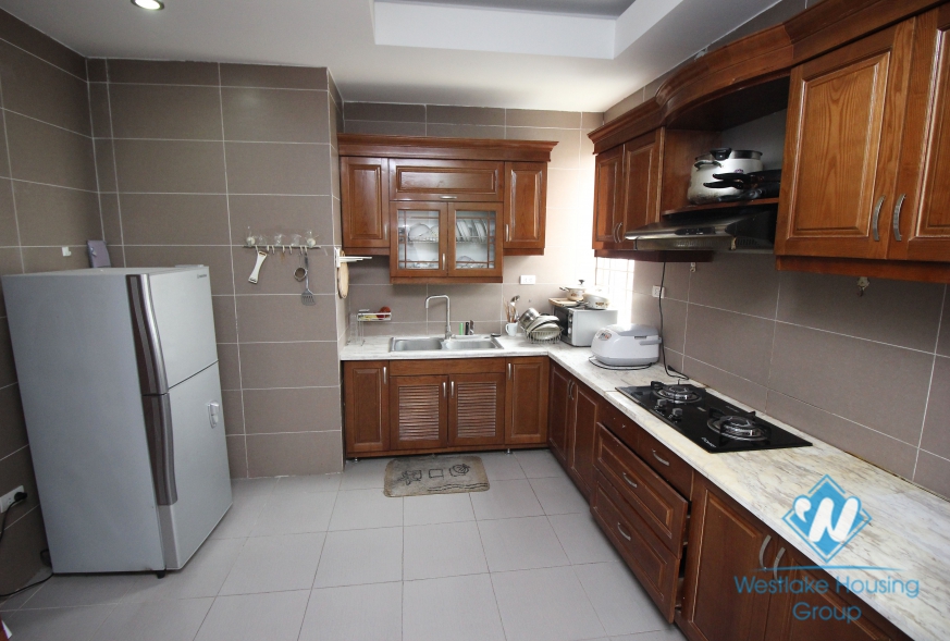 Spacious, good quality apartment for rent in Ba Dinh, Hanoi