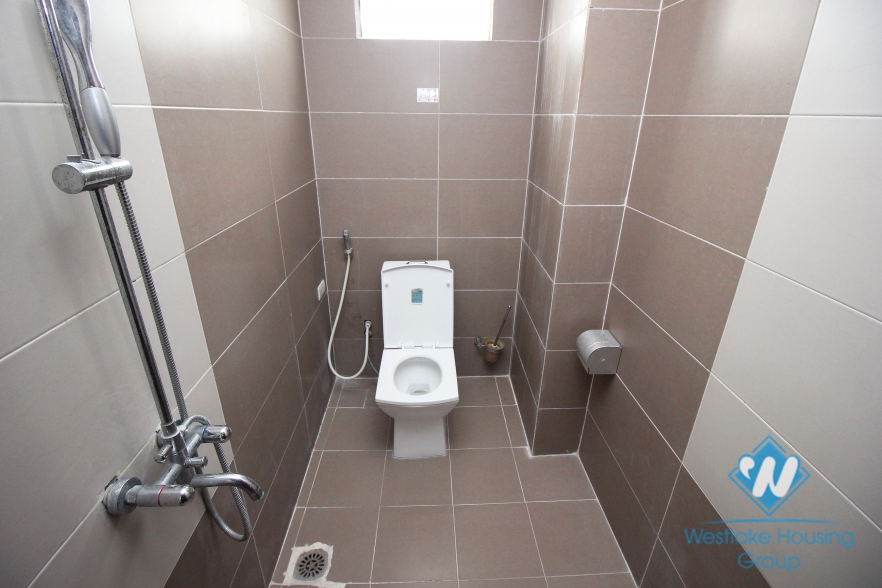 Spacious, good quality apartment for rent in Ba Dinh, Hanoi