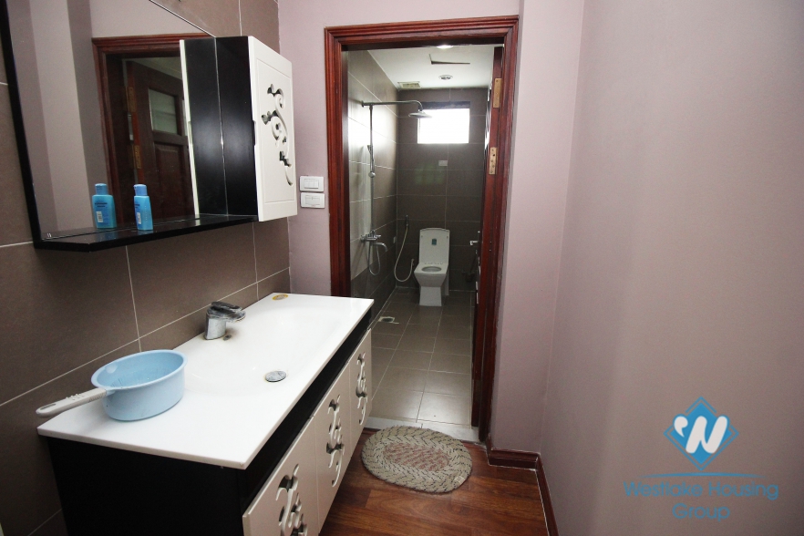 Spacious, good quality apartment for rent in Ba Dinh, Hanoi