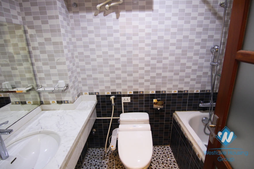 Studio apartment for rent in Ba Dinh district, near Daewoo hotel
