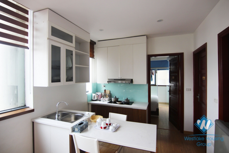Bright 02 bedrooms apartment for rent in Ba Dinh district