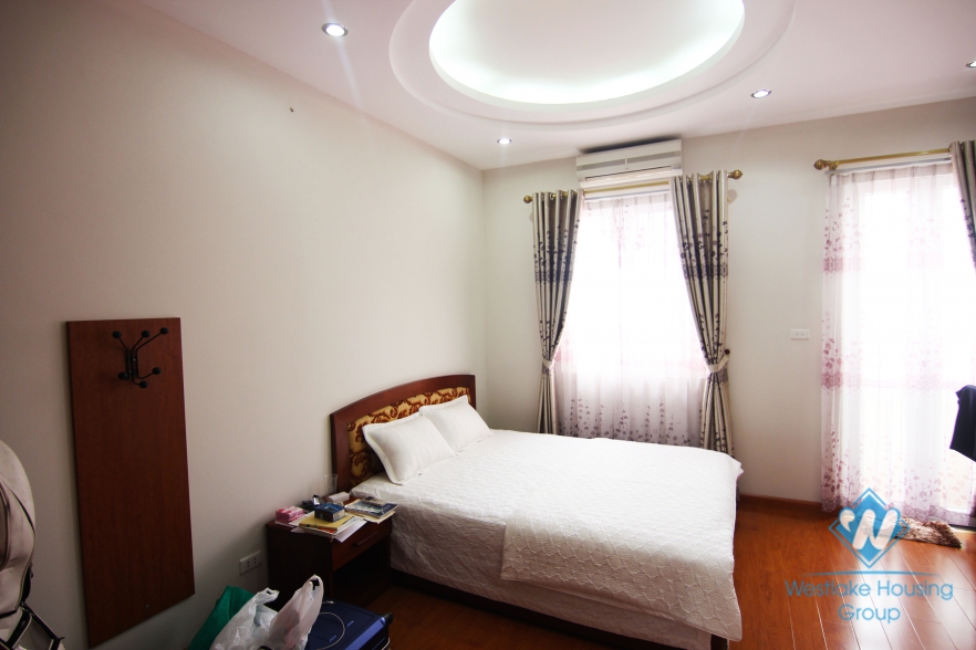 One bedroom apartment for rent in Lieu Giai st, Ba Dinh district 