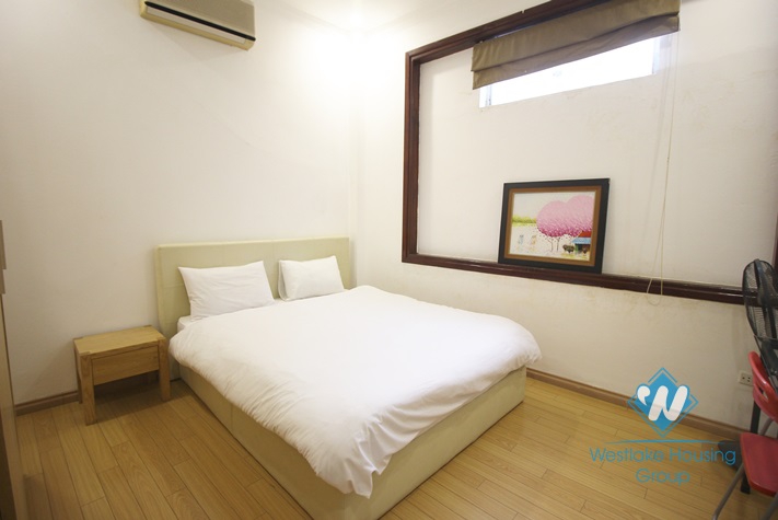 Cheap two bedrooms apartment for rent in Dong Da district, Ha Noi