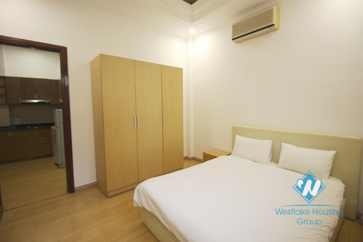 Cheap two bedrooms apartment for rent in Dong Da district, Ha Noi