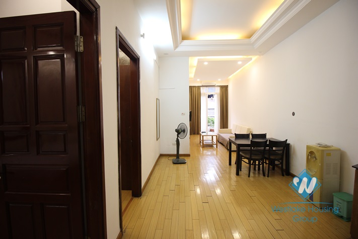 Cheap two bedrooms apartment for rent in Dong Da district, Ha Noi