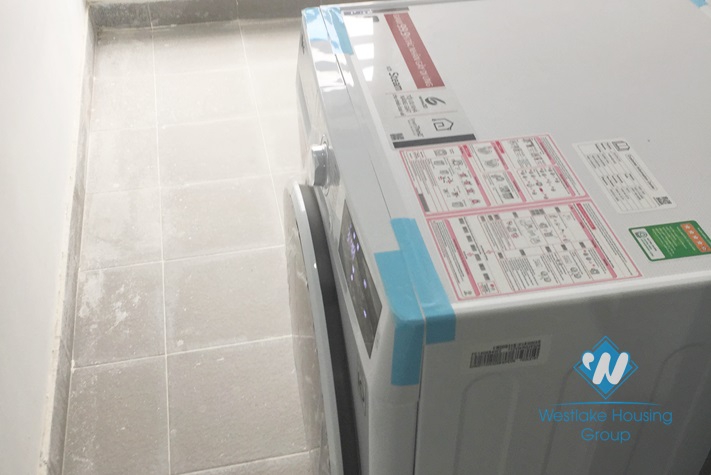 Nice apartment with 03 bedrooms on the high floor for rent in Gold Mark