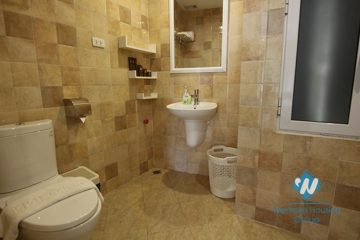 Three bedrooms apartment for rent in Dong Da district, Ha Noi