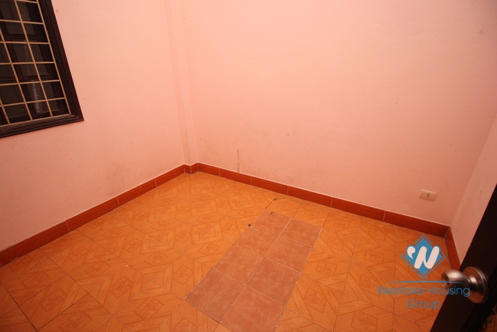 Unfurnished house with big yard for rent in Ba Dinh district, Ha Noi
