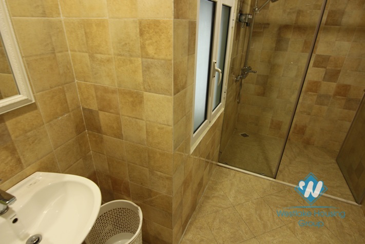 Three bedrooms apartment for rent in Dong Da district, Ha Noi