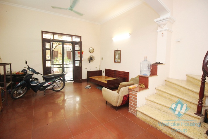 A 4 floor house for rent in Ba Dinh, Ha Noi