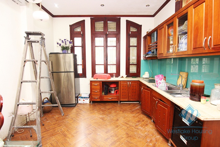 06 bedrooms house for rent in Trich Sai st, Tay Ho district 