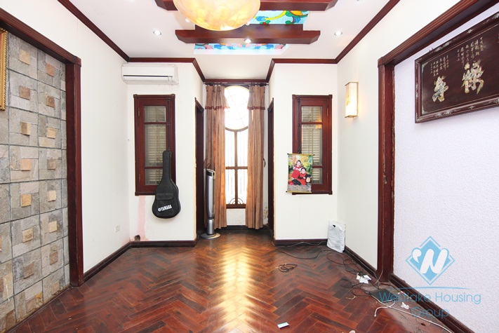 06 bedrooms house for rent in Trich Sai st, Tay Ho district 
