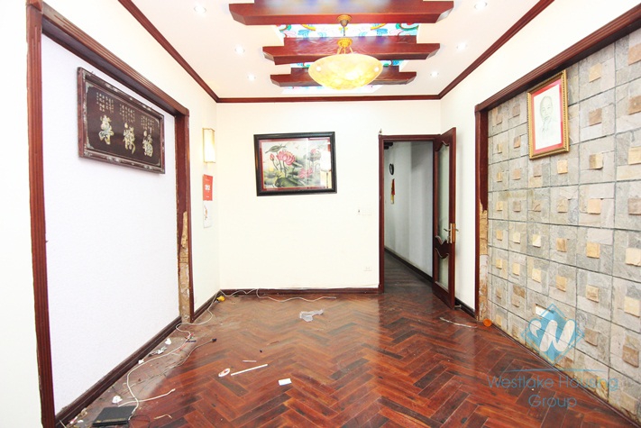 06 bedrooms house for rent in Trich Sai st, Tay Ho district 