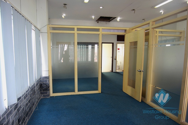 An office for rent in Doi Can street, Ba Dinh district, Ha Noi