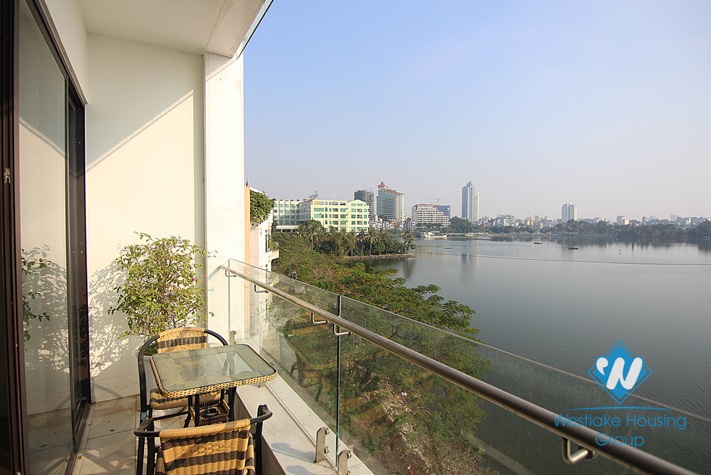 Lake view 02 bedrooms apartment for rent in Tay Ho district 