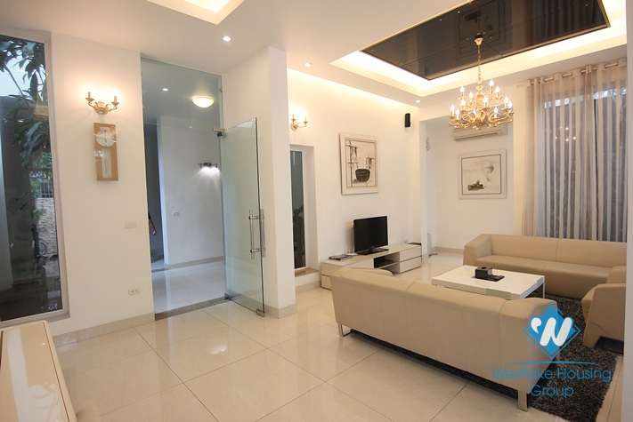 Modern and high quality house for rent in Tay Ho area
