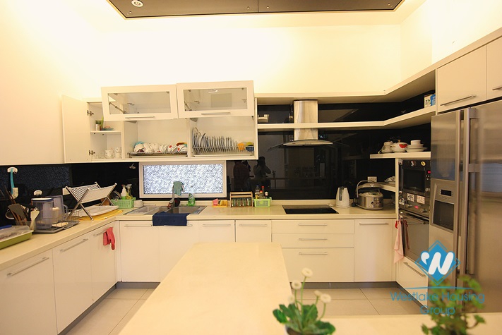 Modern and high quality house for rent in Tay Ho area