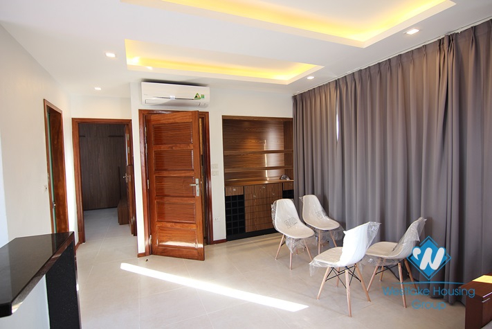 New and quality apartment with 02 bedrooms for rent in Tay Ho area 