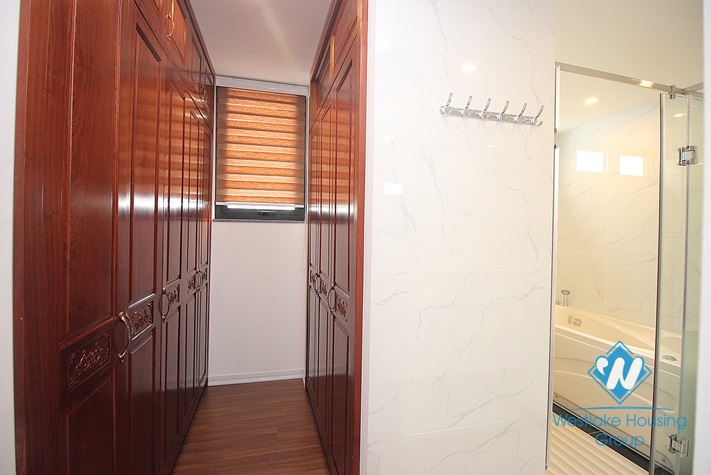 Super spacious, penthouse apartment for rent in Tay Ho