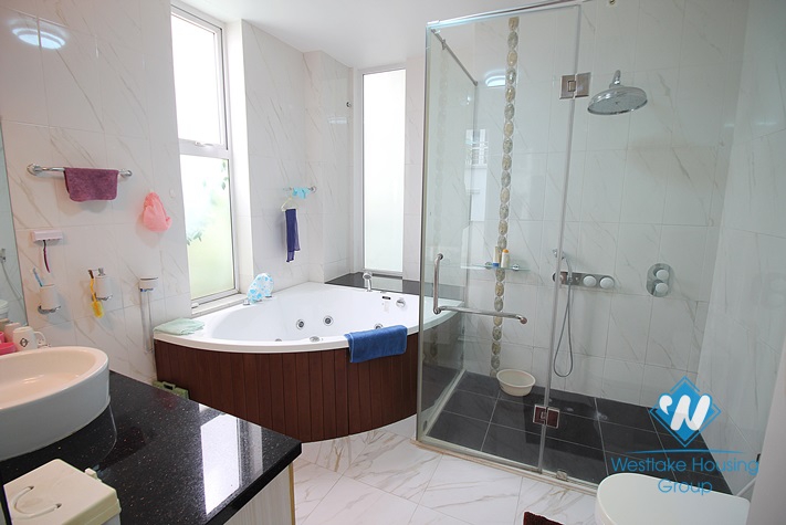 Modern and high quality house for rent in Tay Ho area