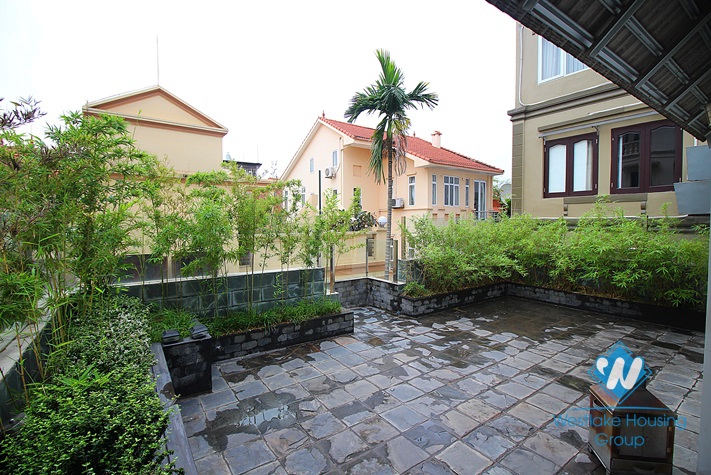 Modern and high quality house for rent in Tay Ho area