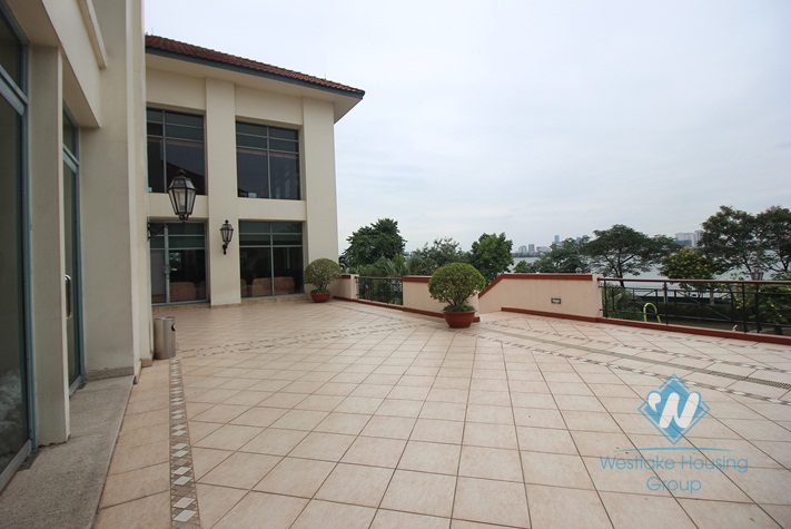 Luxury one bedroom apartment for rent in Diamond Westlake 