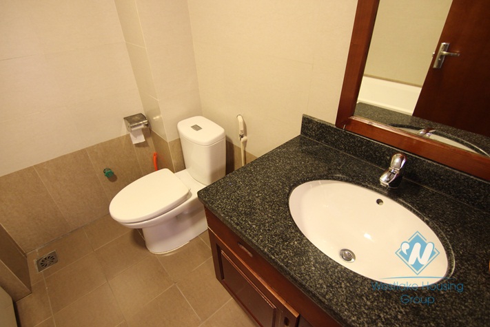 Lovely one bedroom apartment for rent near Keangnam Landmark Tower