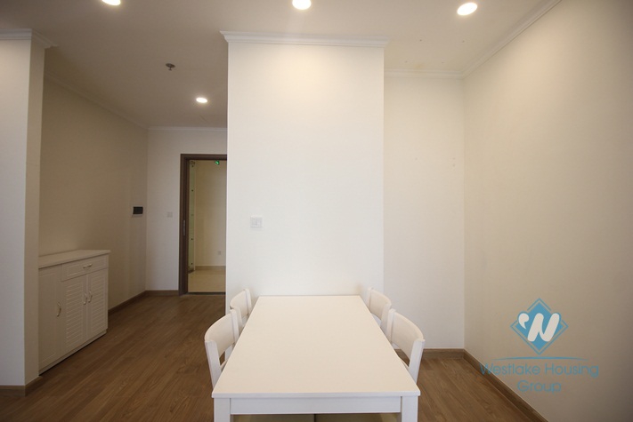 Brand new apartment in Vinhome garden- My Dinh area for rent