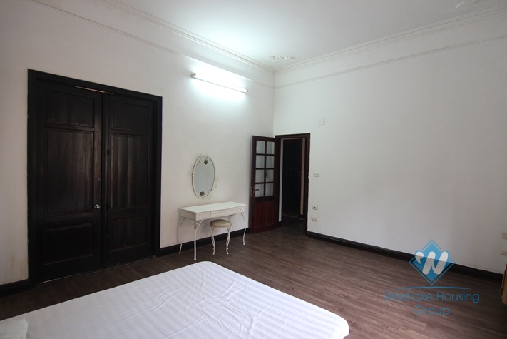 House for rent in Tay Ho alley with small yard large terrace