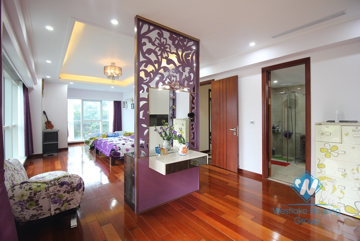 280 sqm 4 bedrooms 3 bathrooms apartment for rent in Ciputra Hanoi