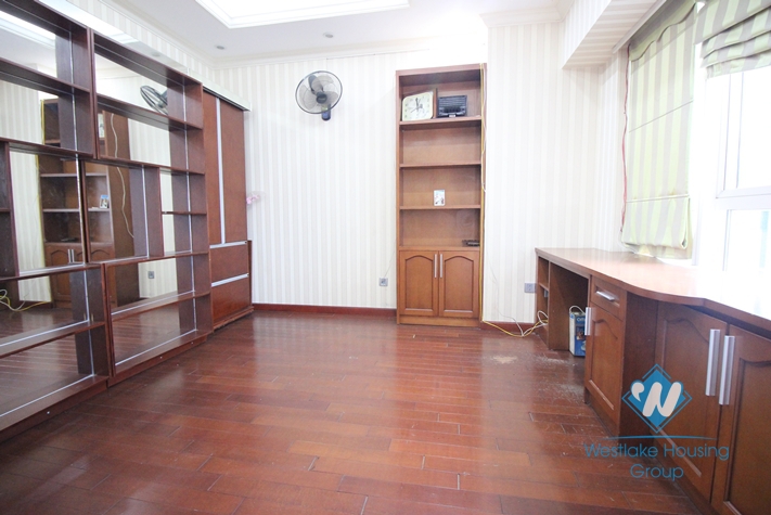 Nice 3 bedrooms apartment for rent in Ciputra 