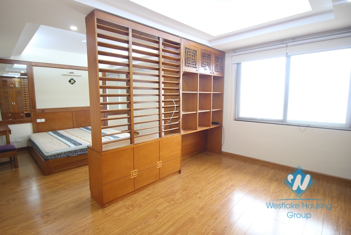 Cosy apartment for lease in E tower, Ciputra, Hanoi