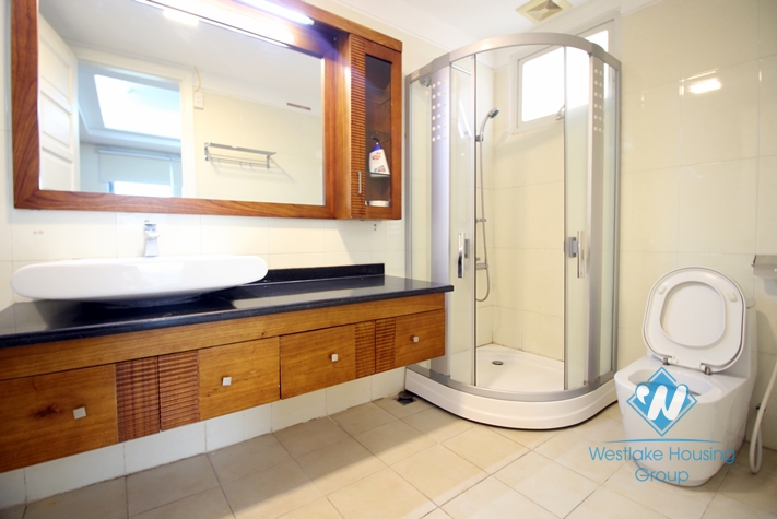 Cosy apartment for lease in E tower, Ciputra, Hanoi