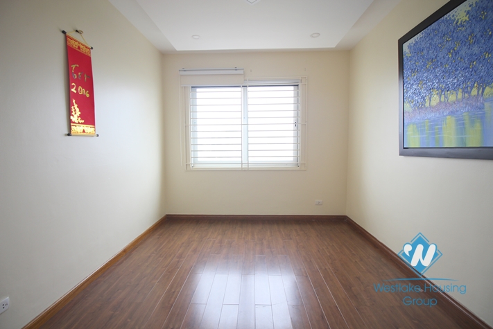 Cosy apartment for lease in E tower, Ciputra, Hanoi
