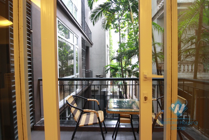 A nice apartment with 02 bedrooms for rent in Dang Thai Mai street, Tay Do district 